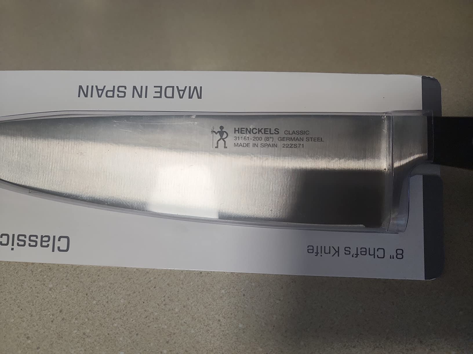 HENCKELS Classic 8-Inch Chef Knife, Razor-Sharp, German Engineered | Fully Forged Construction Provides Balance with Traditional Triple-Rivet Handles customer photo 2
