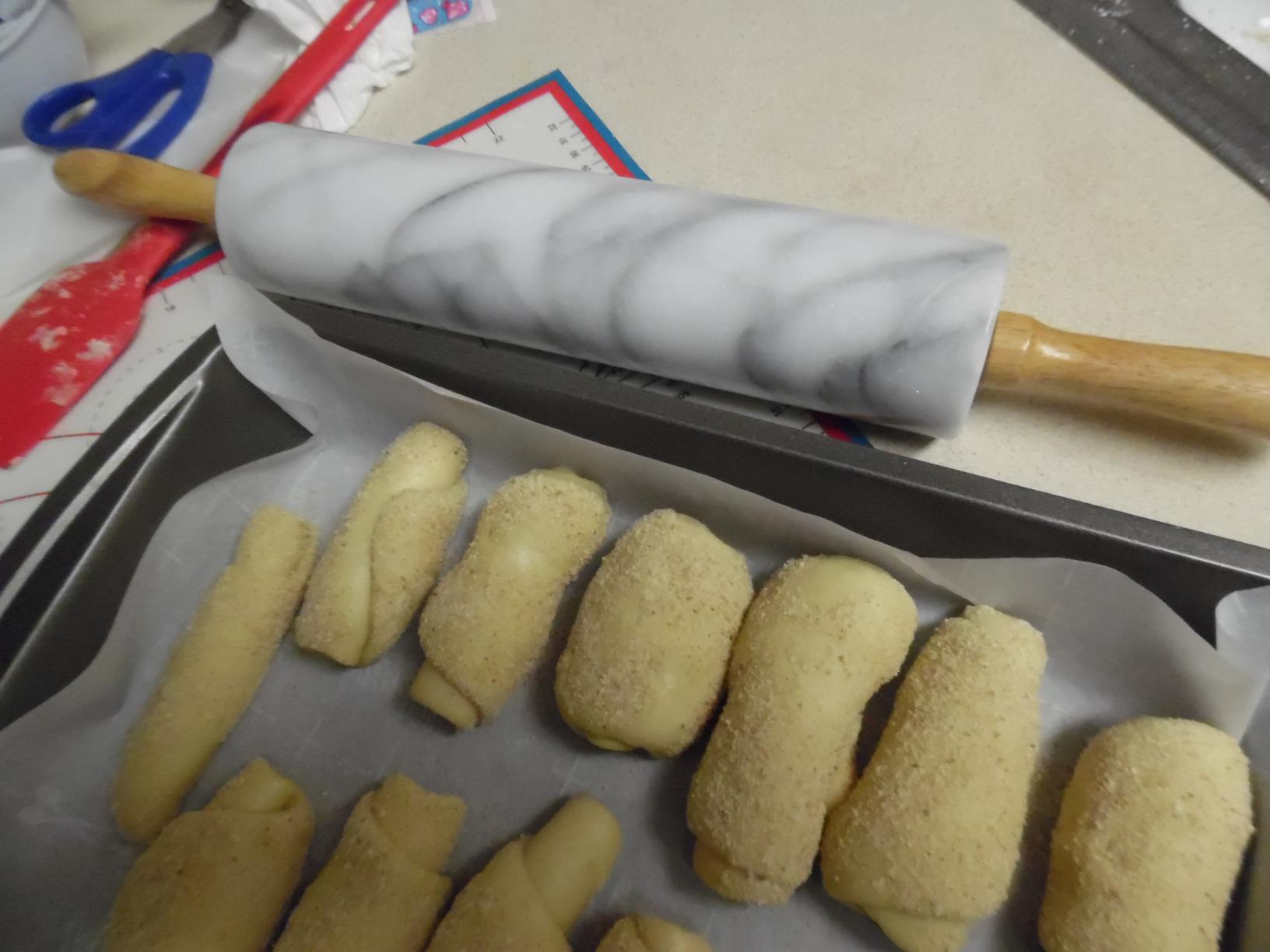 Fox Run Polished Marble Rolling Pin with Wooden Cradle, 10-Inch Barrel, White | Marble Stays Cool For Pastry | Heavy Dough Roller For Easy Rolling & Baking | Includes Stand | Naturally Non-Stick Surface customer photo 2