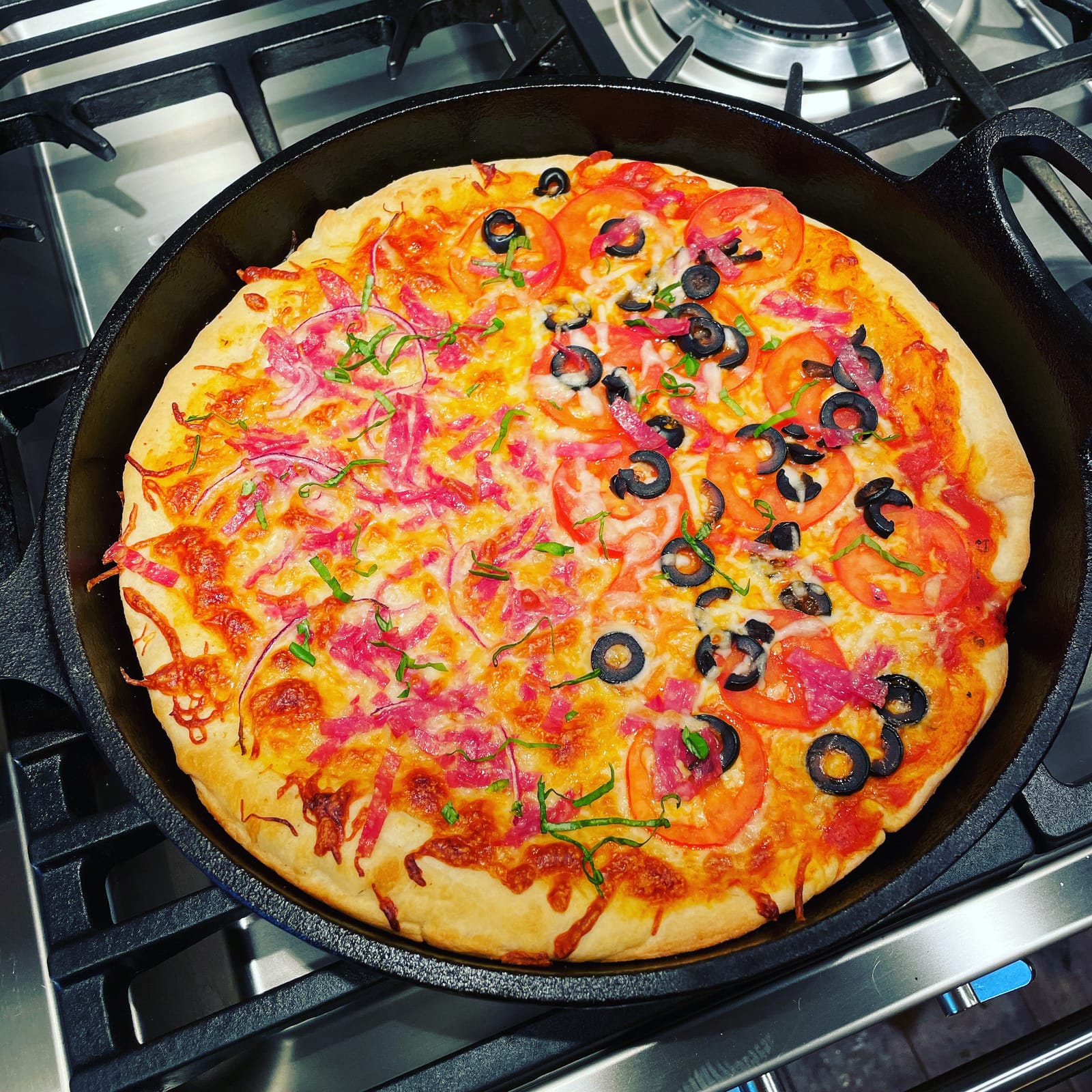 Camp Chef 14-Inch Cast Iron Pizza Pan & More customer photo 2
