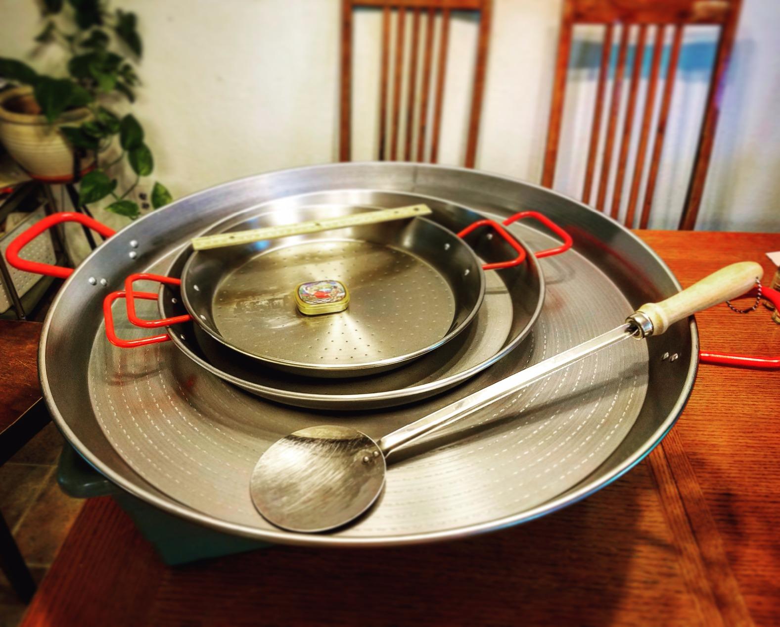 Garcima 18-Inch Carbon Steel Paella Pan, 46cm customer photo 2