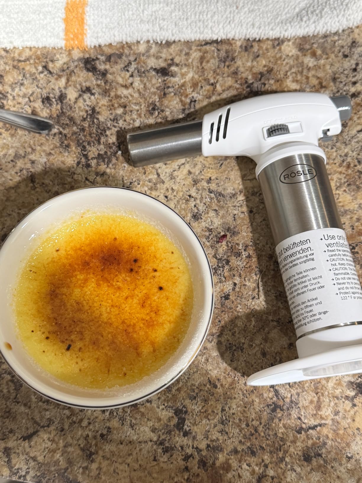 Rösle 12844 Crème Brulee Butane/Propane Adjustable Kitchen Cooking Torch 6.5 in. customer photo 2