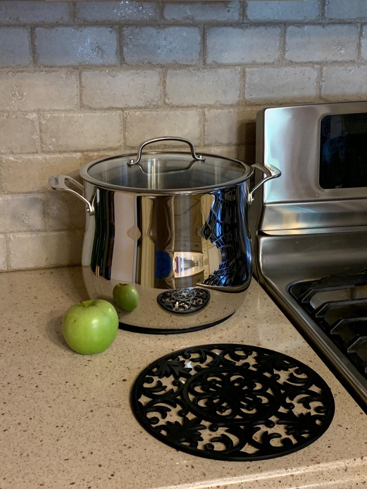 Cuisinart Contour Stainless 12-Quart Stockpot with Glass Cover customer photo 2