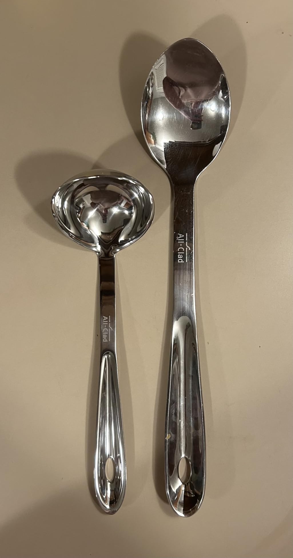 All-Clad Specialty Stainless Steel Kitchen Gadgets Soup Ladle Kitchen Tools, Kitchen Hacks Silver | Professional Stainless Steel Tools, Ergonomic handle, Effortless ladling of Soups, Sauces and more, Heat safe up to 600F customer photo 1