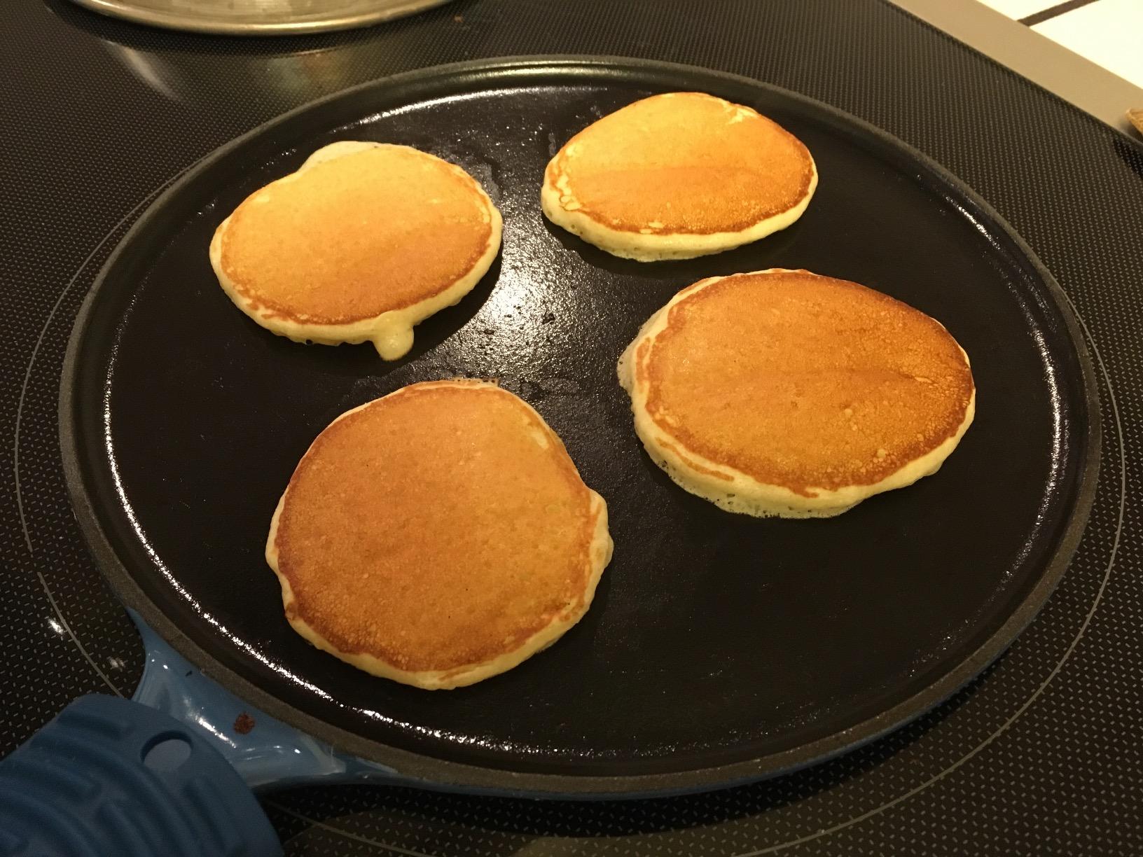 Le Creuset Enameled Cast Iron Traditional Round Crepe Pan, 10.25