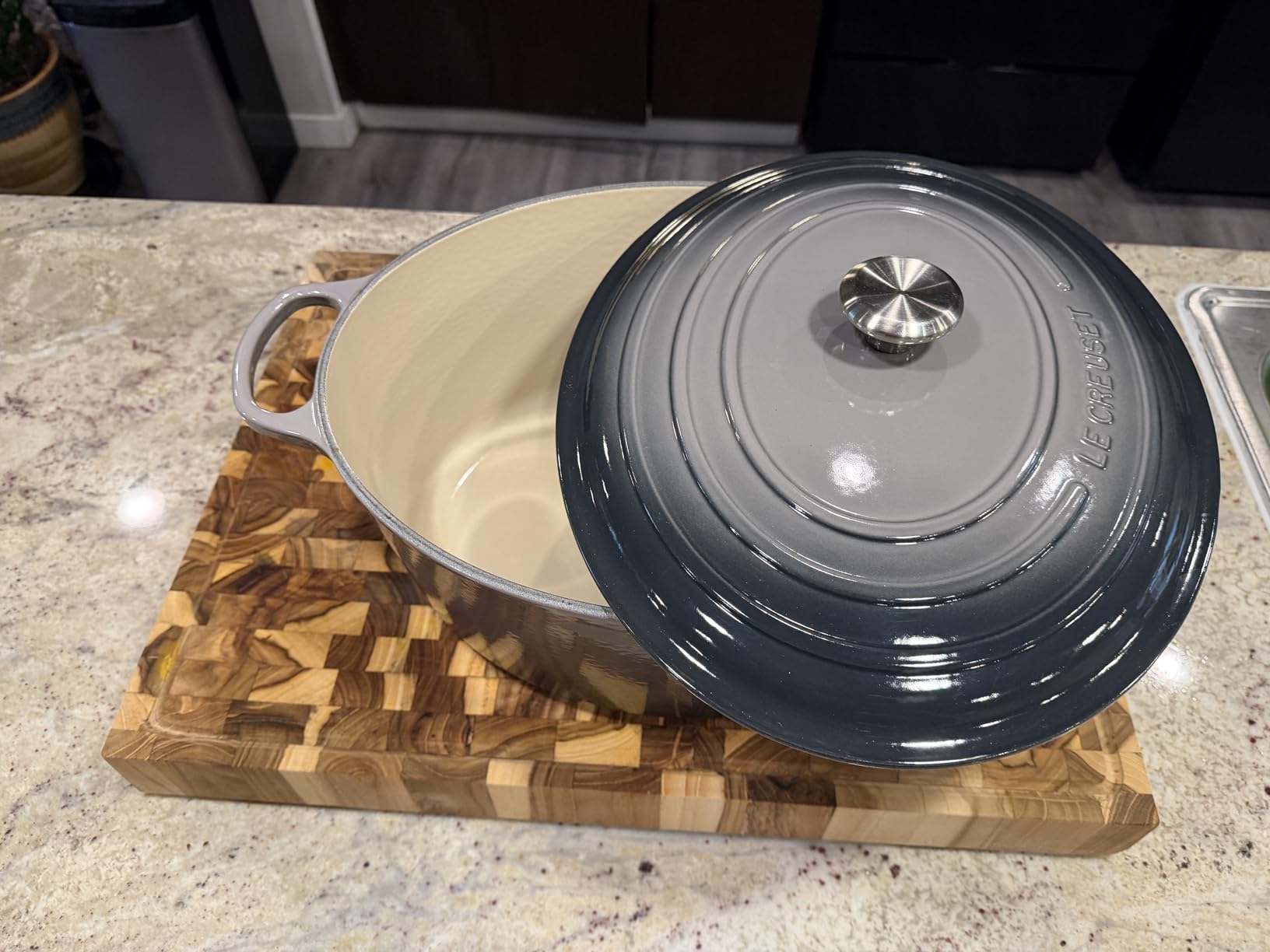 Le Creuset Enameled Cast Iron Oval Dutch Oven, 5 qt, Cerise customer photo 1