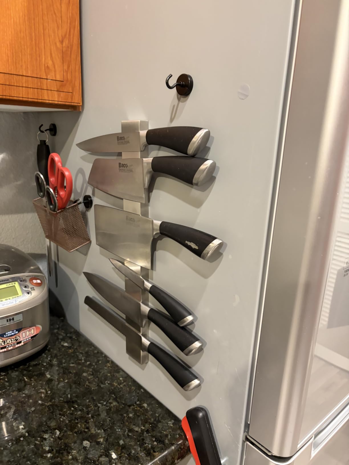 Modern Innovations 16 Inch Stainless Steel Magnetic Knife Bar with Multi-Purpose Functionality as a Knife Holder, Knife Strip, Magnetic Tool Organizer, Art Supply Organizer & Home Organizer customer photo 1