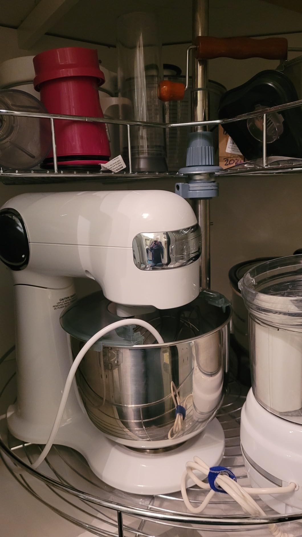 Cuisinart Stand Mixer, 12 Speed, 5.5 Quart Stainless Steel Bowl, Chef's Whisk, Mixing Paddle, Dough Hook, Splash Guard w/ Pour Spout, White Linen, SM-50NAS customer photo 2