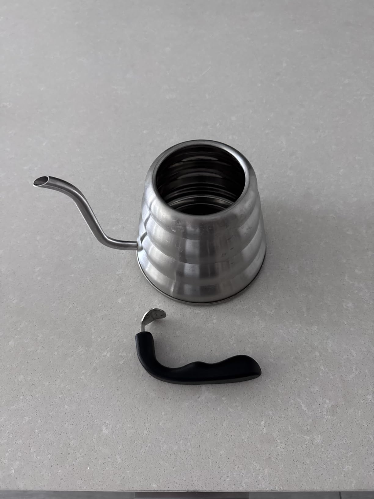 Barista Warrior Gooseneck Kettle with Thermometer - 1.2L Pour Over Coffee & Tea Kettle, 18/8 Stainless Steel Gooseneck Kettle Pot, Precision Pour Drip Spout, Suitable for All-Stoves (40 fl oz) customer photo 1