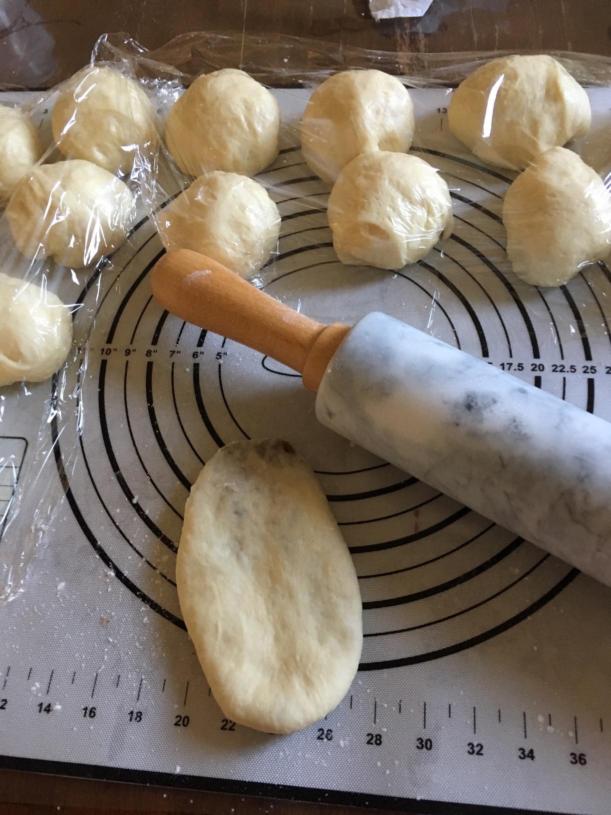 CHEFMADE 18-Inch Marble Rolling Pin with Wooden Handles and Cradle, Non-Stick (Gray and White) customer photo 1