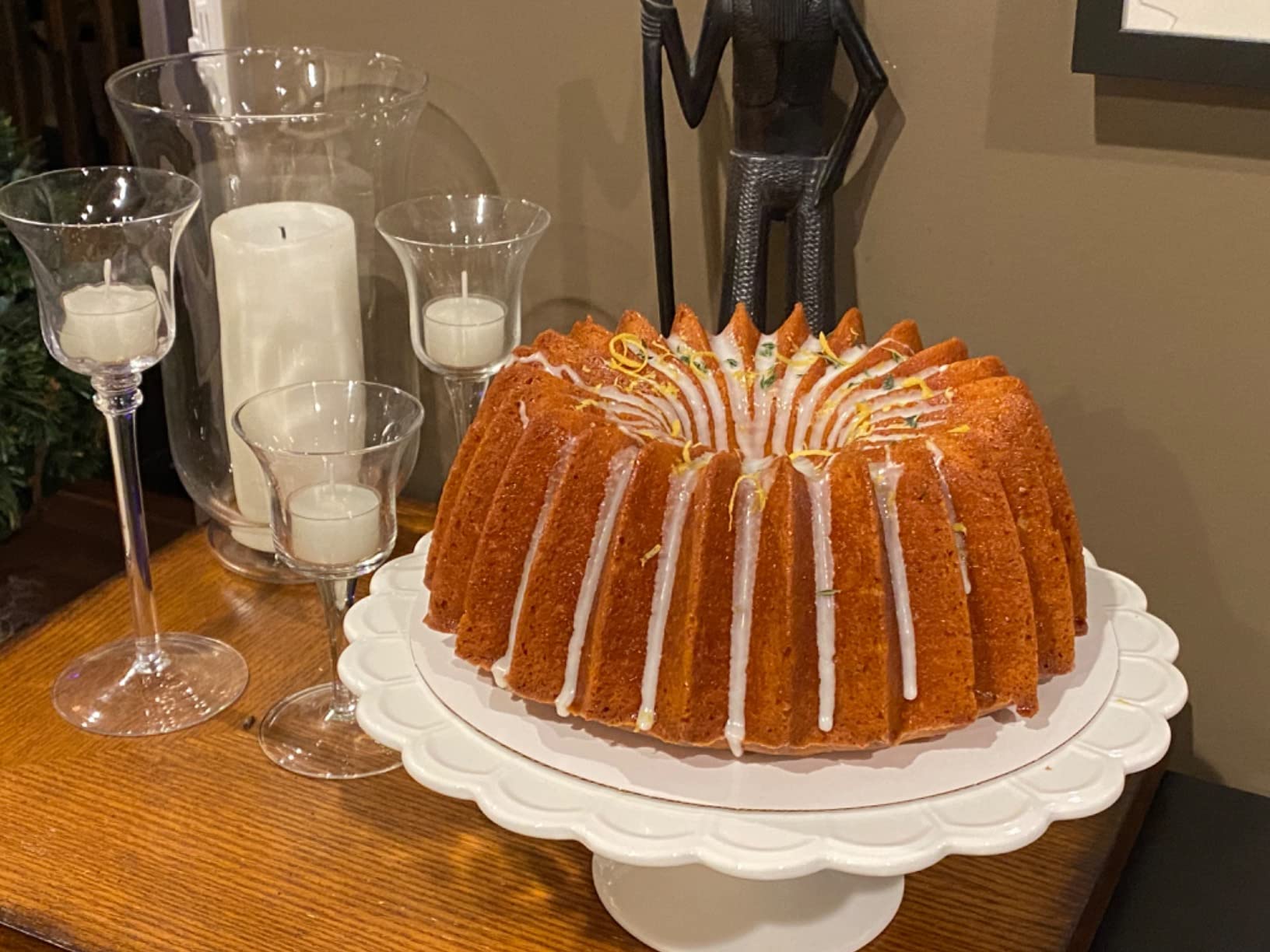 Nordic Ware Brilliance Bundt, 10 Cup, Gold customer photo 2