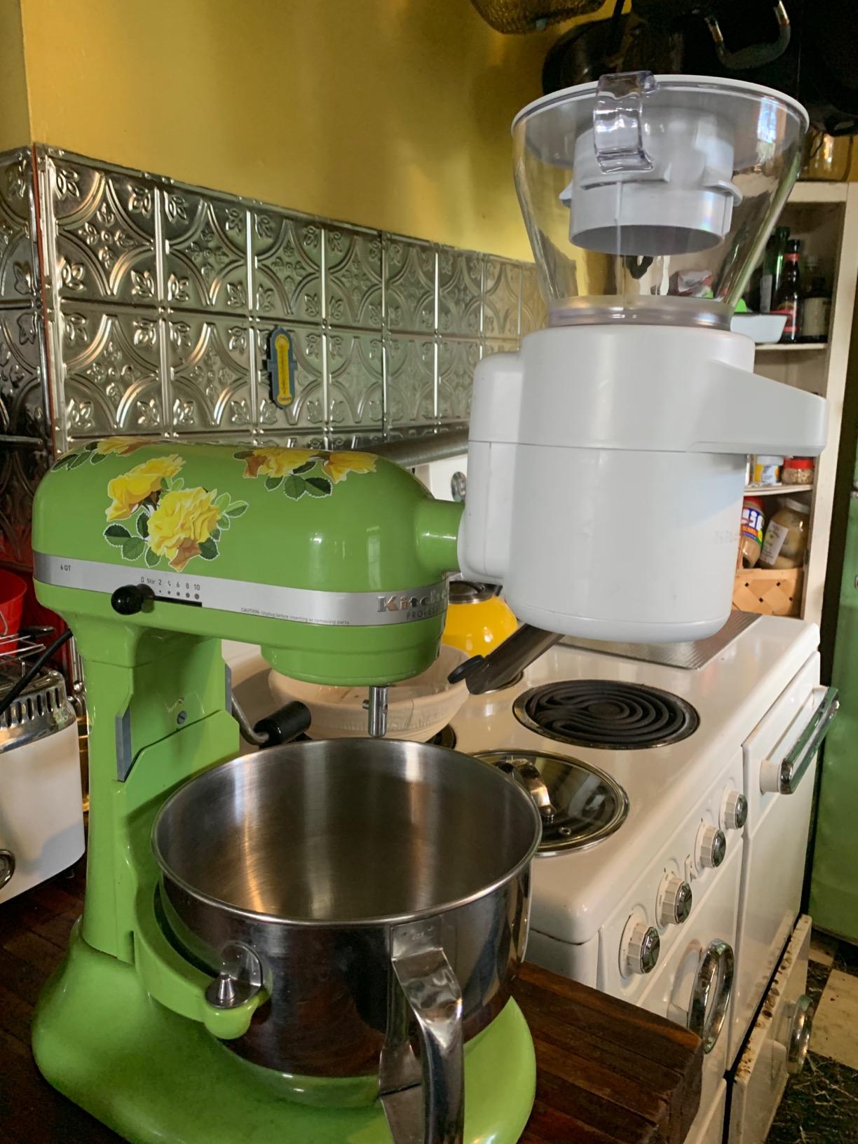 KSMSFTA Sifter with Scale Attachment for KitchenAid Stand Mixers | Fits all Household KitchenAid Stand Mixers, Auto, Hand free sifting, Digital Scale, 4 cup hopper, storage case customer photo 2
