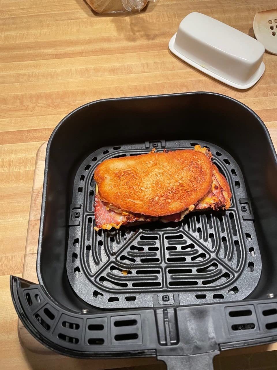 Instant Pot 6QT VORTEX Plus Air Fryer, 6-in-1, Air Fry, Broil, Dehydrate, Crisp, Roast, Reheat, Bake customer photo 1
