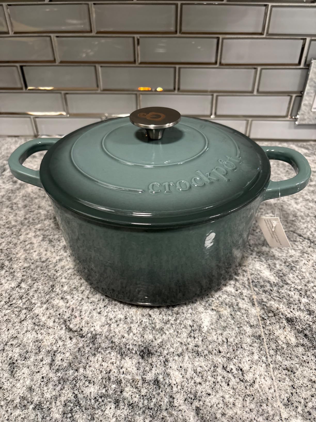 Crock Pot Artisan 5 Quart Enameled Cast Iron Round Dutch Oven, Red customer photo 2