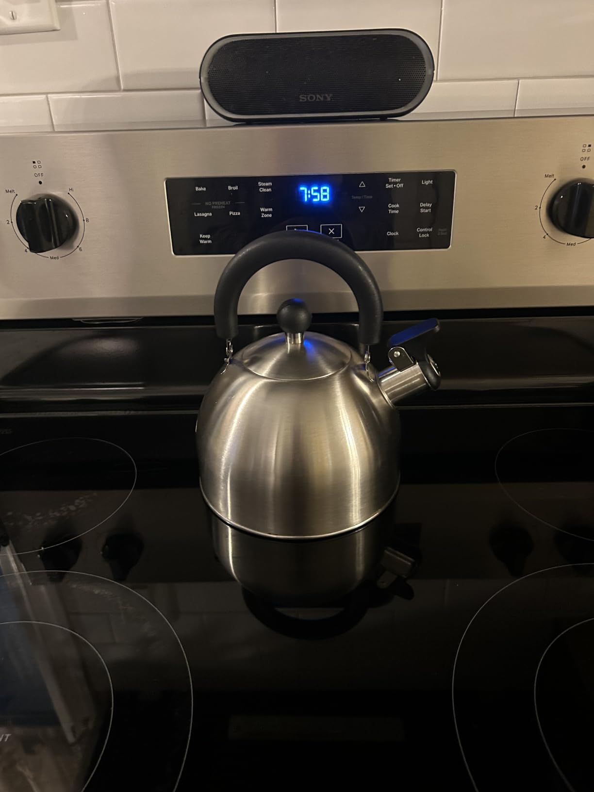 Primula Stewart Whistling Tea Kettle for Stovetop, Stainless Steel Stove Top Kettle with Fast Boil Whistling Spout and Cool Touch Folding Handle, 1.5-Quart, Brushed Silver with Black Handle customer photo 2