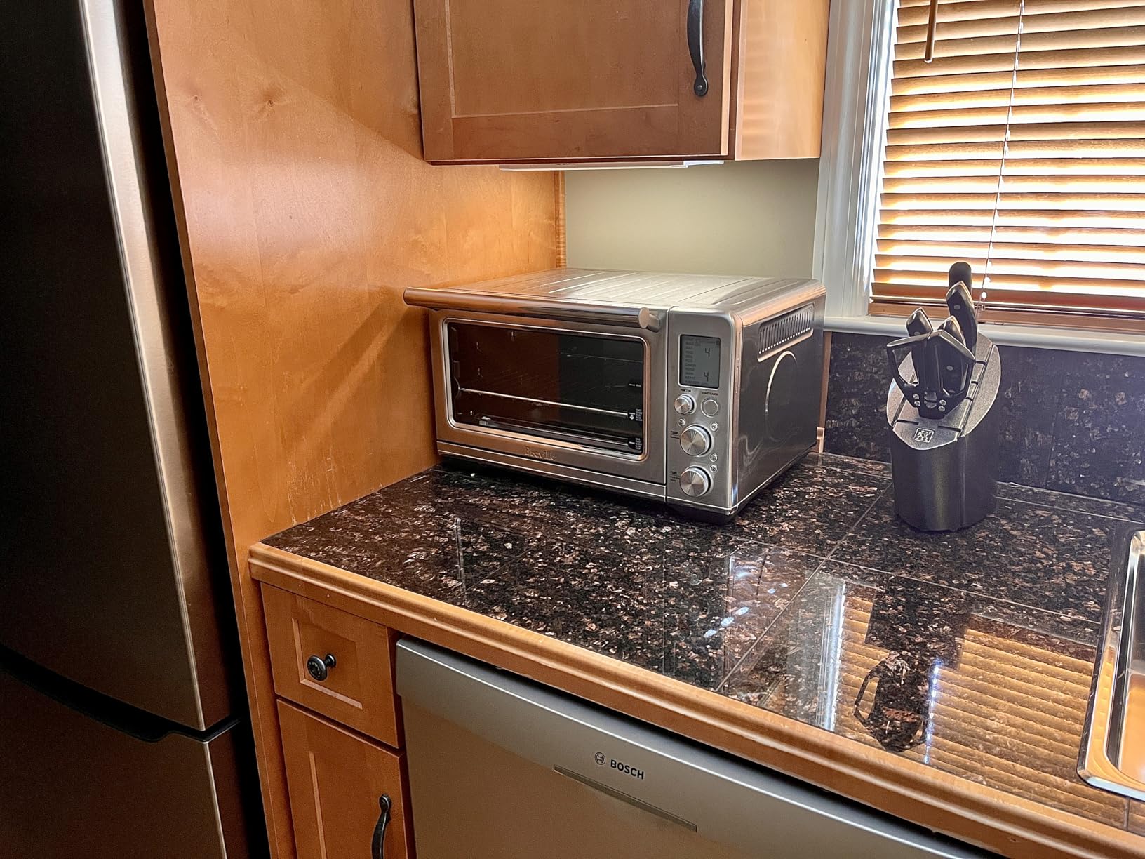 Breville BOV860BSS Smart Oven Air Fryer, Brushed Stainless Steel | Bake, toast, broil and more with countertop oven's 11 cooking functions | Convection setting reduces cook time by up to 30% customer photo 2