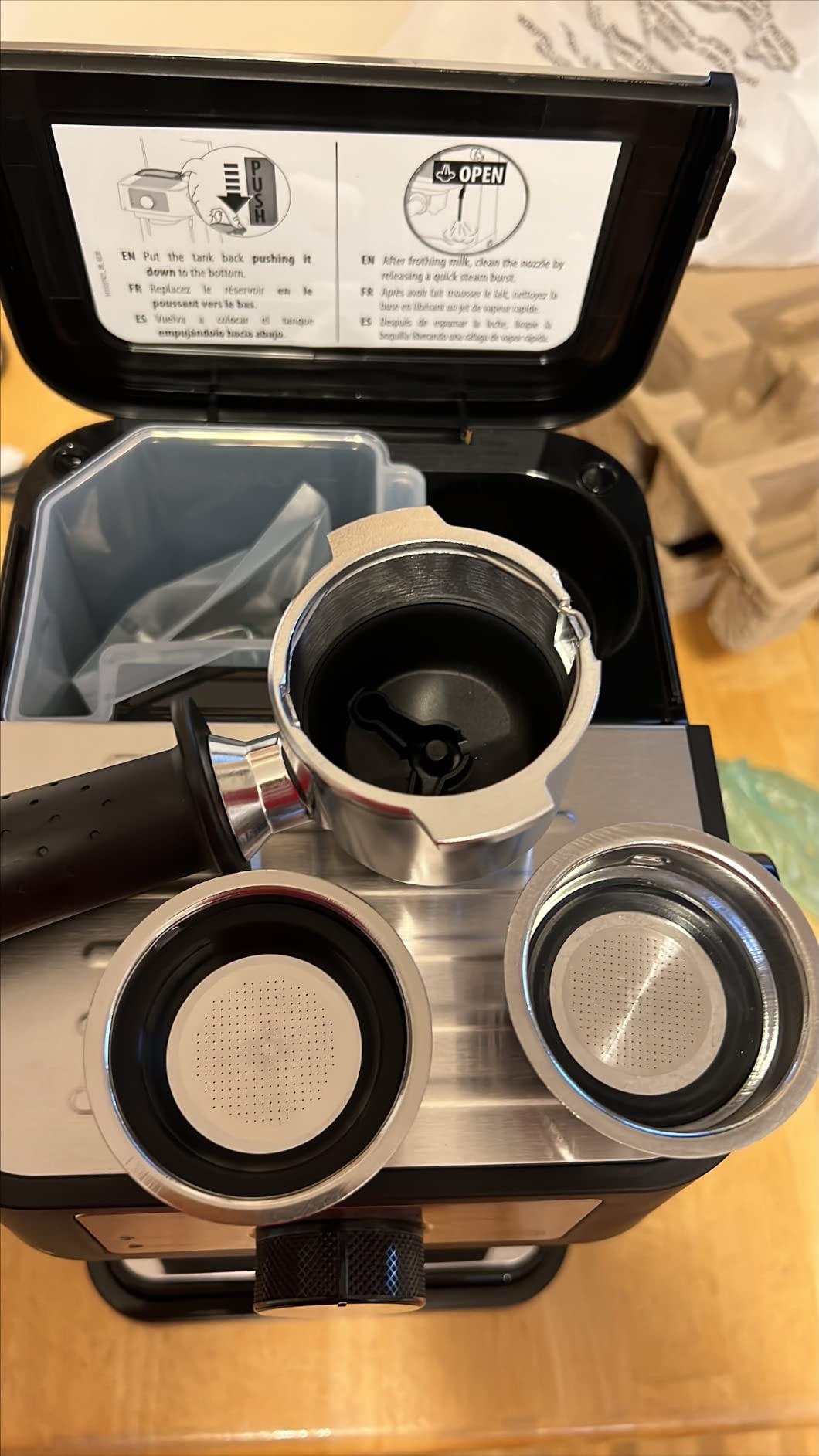 De'Longhi Stilosa Compact Manual Espresso Machine, Manual Milk Frother, 15 Bar Pump Pressure customer photo 2