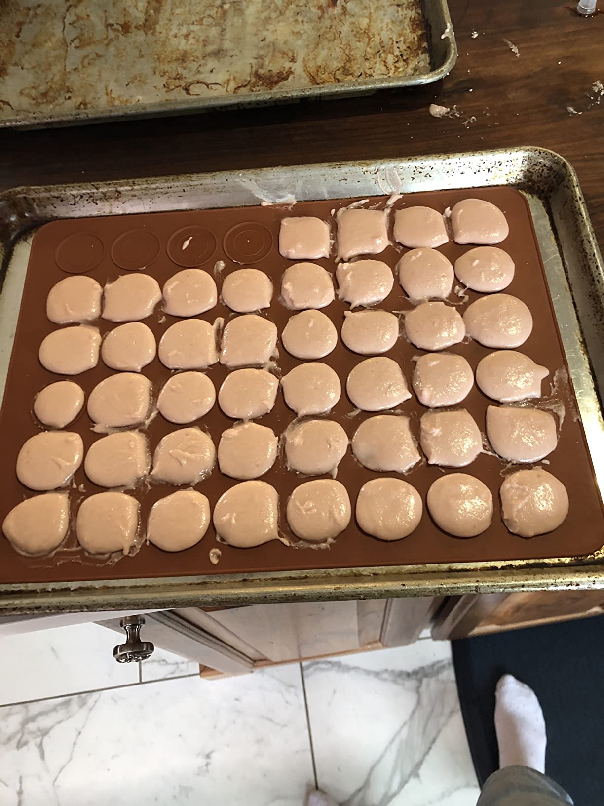 48 Hole Macarons Silicone Mat Baking Mold Silicone Macaron Kit Pastry Baking Mat and Decorating Piping Pot with 4pcs Nozzles customer photo 2