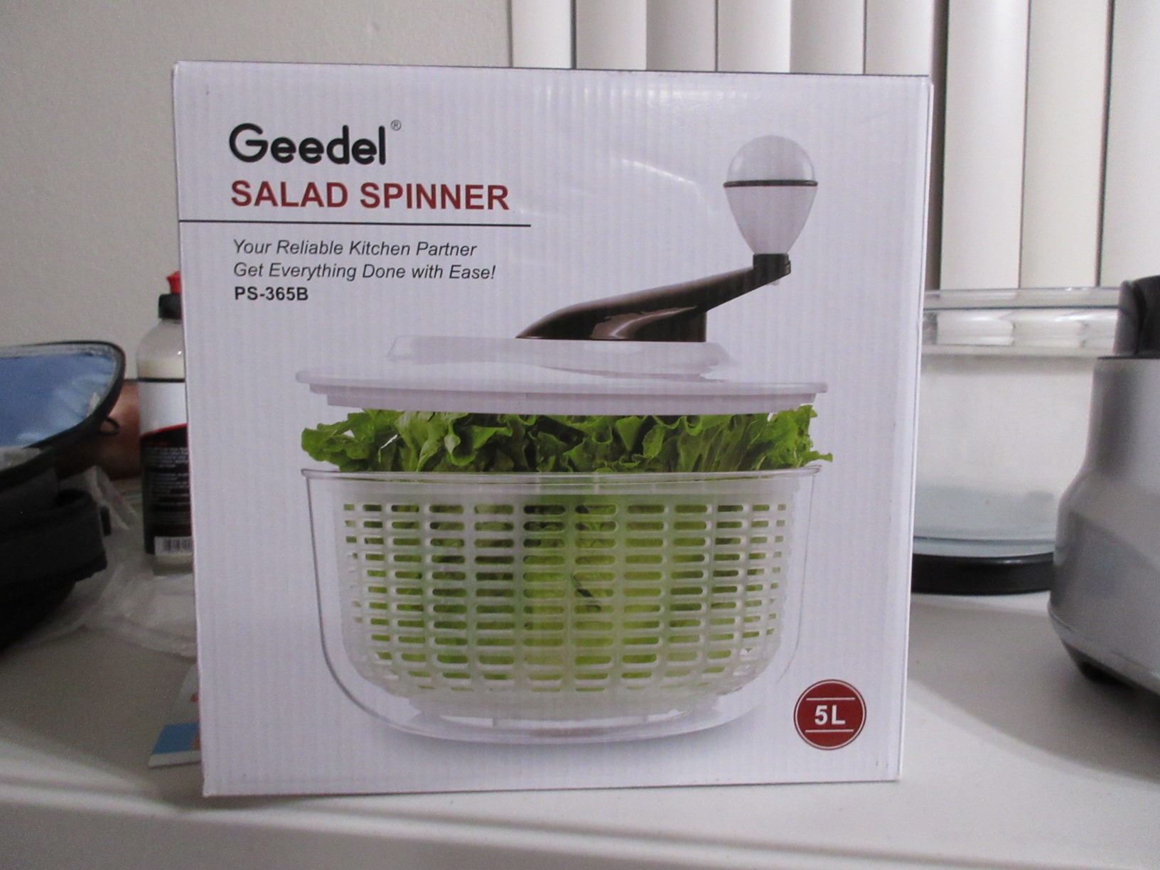 Geedel Large Salad Spinner, 4.5QT Lettuce Dryer for Greens, Fruits, Veggies with Enhanced Ergonomic Crank customer photo 1