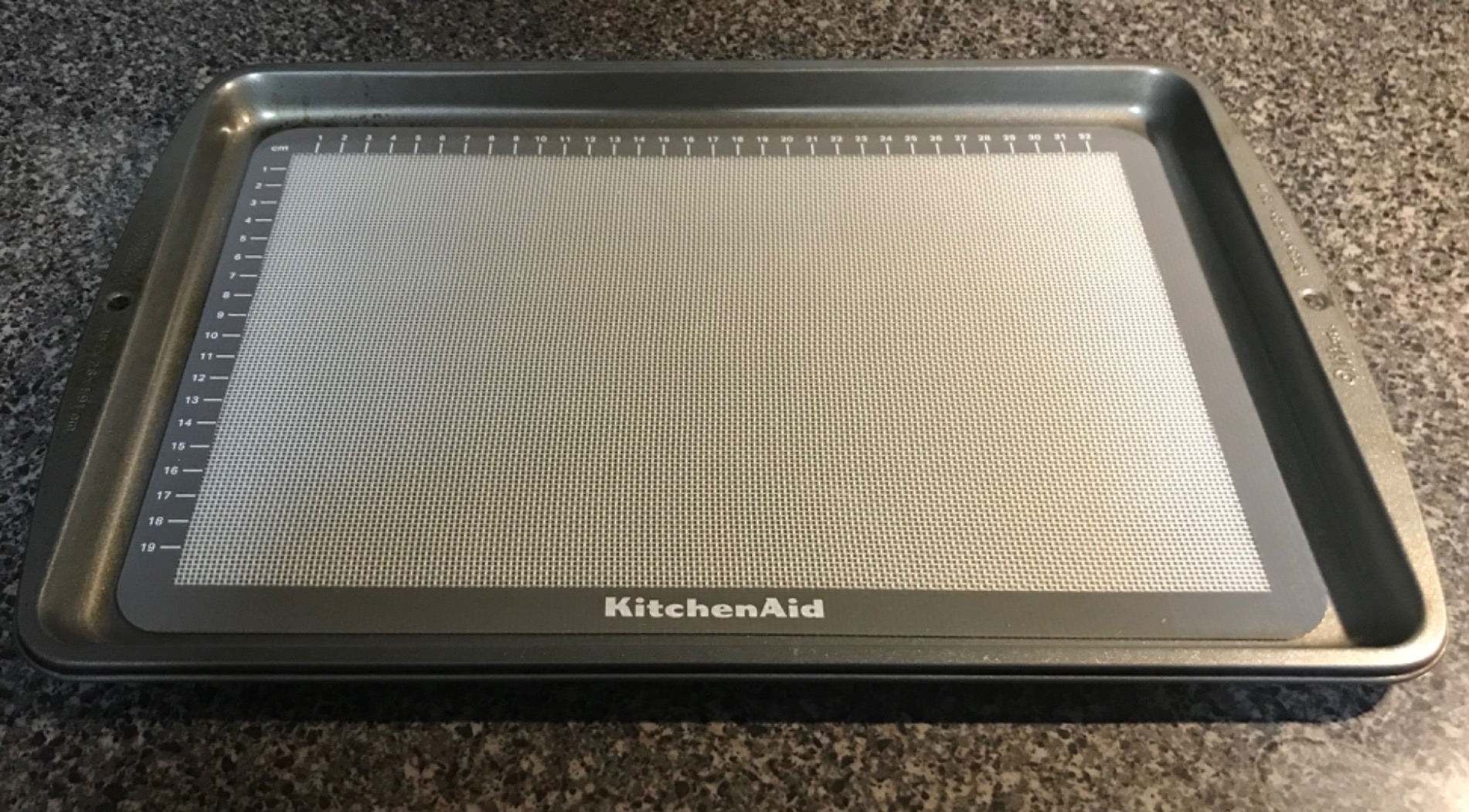 KitchenAid Silicone Large Baking Mat, 12x17-Inch, Gray customer photo 1