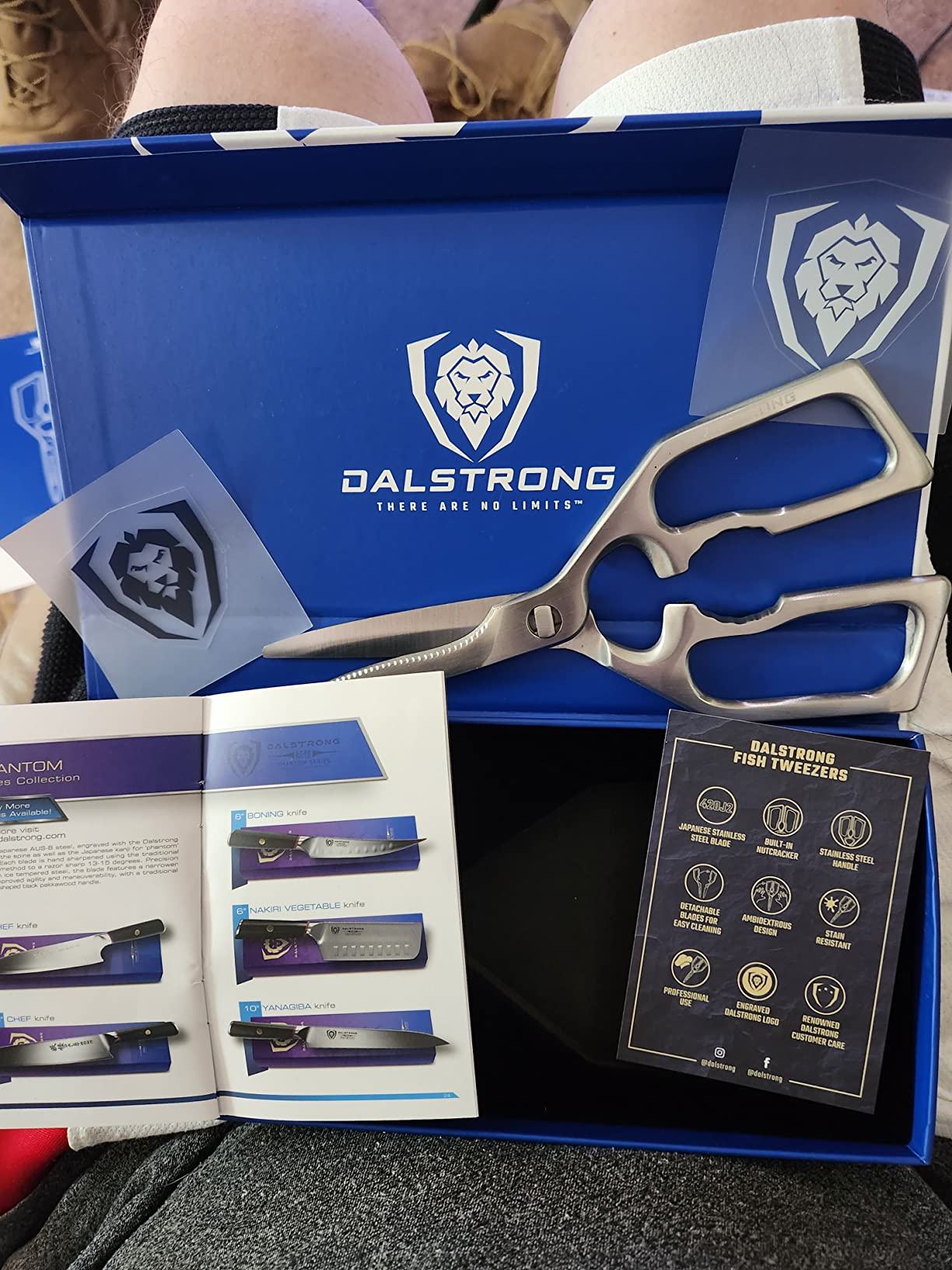 Dalstrong Kitchen Scissors - Japanese Stainless Steel | Detachable for Cleaning - For Spatchcocking Chicken - Trimming Herbs - Pizza - Flatbread - Gift Packaging customer photo 2