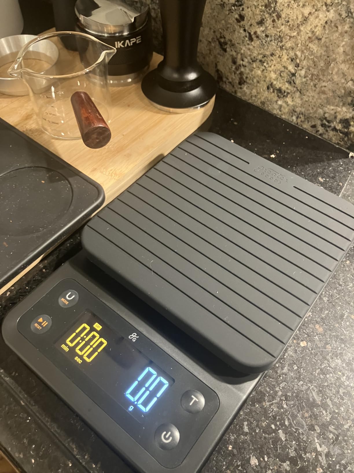 Greater Goods Coffee Scale with Timer, 0.1g Precision for Espresso & Matcha | Digital Pour-Over Scale with Waterproof Silicone Cover, Backlit Display & 6.6lb Capacity for Chemex, V60, Drip (Onyx Black) customer photo 2