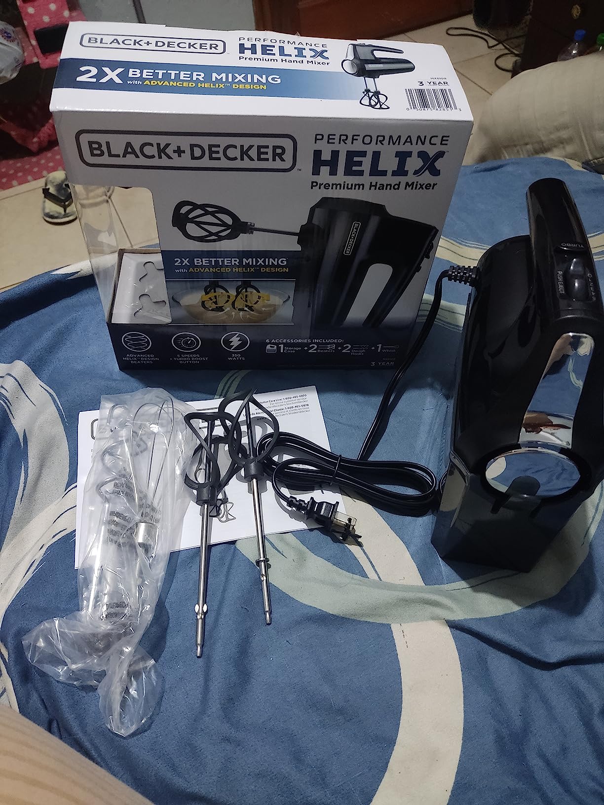 BLACK+DECKER Hand Held Mixer MX610B, 5-Speed | 350W hand mixer with Turbo Boost, beaters, whisk, dough hooks and snap-on storage case customer photo 2