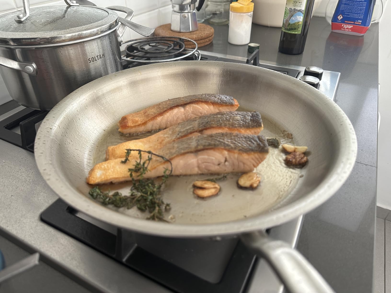 Made In Cookware - 12-Inch Stainless Steel Frying Pan - 5 Ply Stainless Clad - Professional Cookware - Crafted in Italy - Induction Compatible customer photo 2