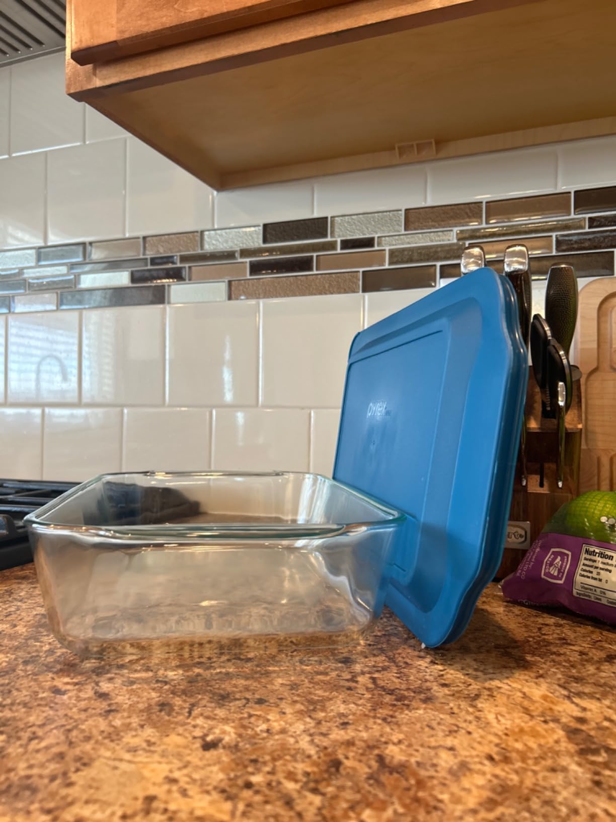 Pyrex Deep (9x13 Inch) Glass Baking Dish with Lid, Deep Casserole Dish, Preheated Oven, Freezer & Microwave Safe customer photo 2