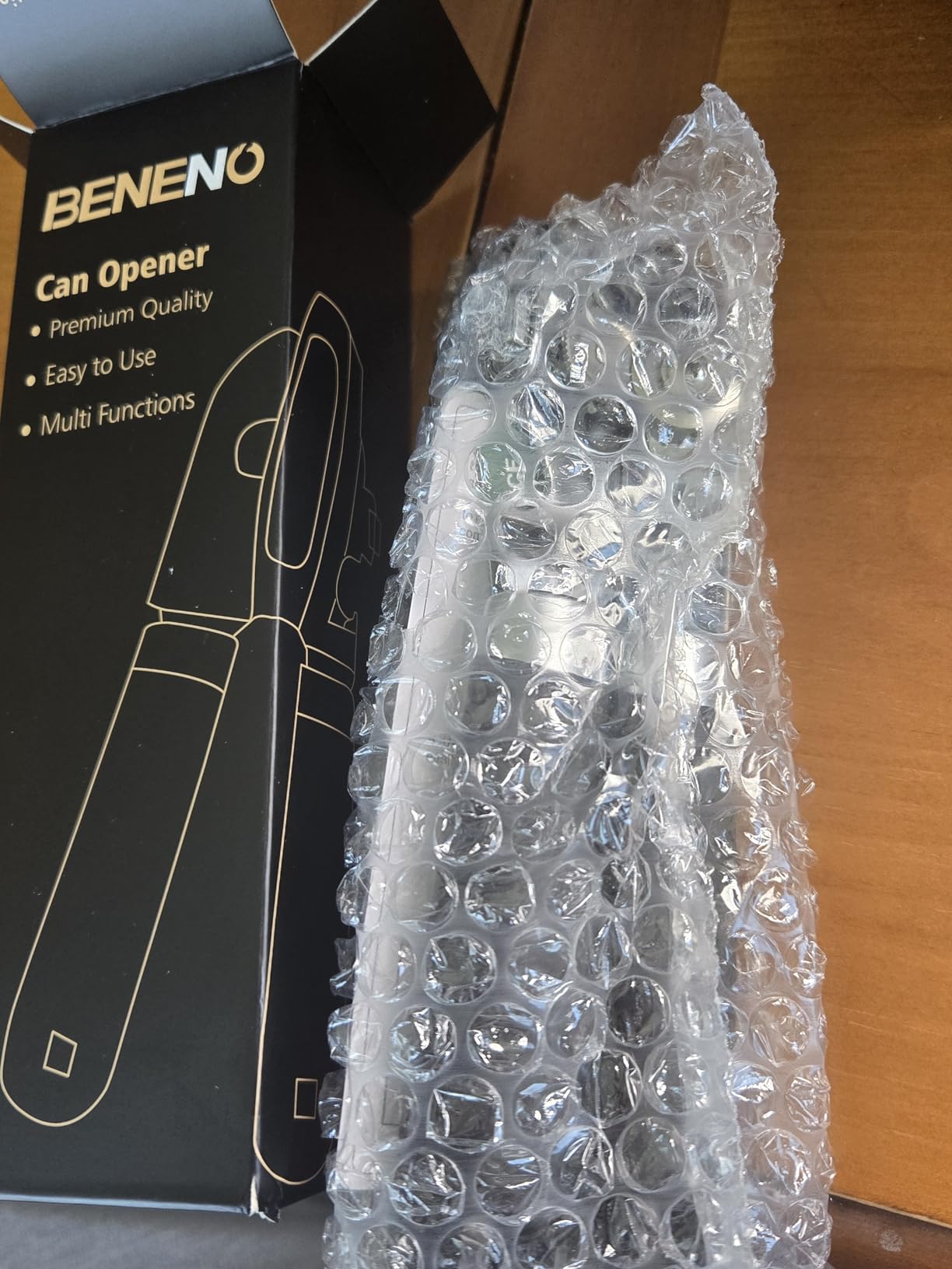 Beneno Heavy Duty Hand Can Opener Manual with Magnet Lid Remover, Green | Razor-Sharp Carbon Steel Blade, Precise Smooth Cutting Gear, Big Effort-Saving Knob, Soft Grip Handle, Built-in Bottle Opener customer photo 2