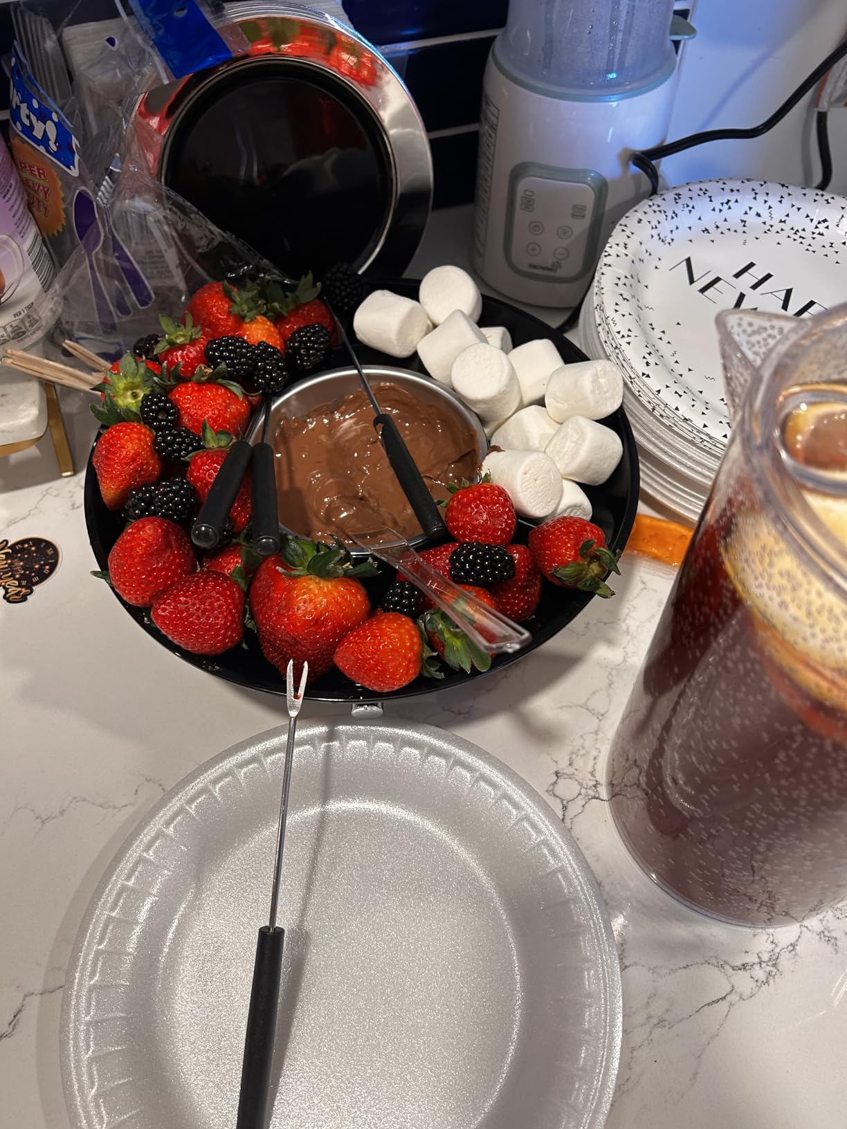 Kusini Electric Fondue Pot Set - Chocolate Fondue Kit - Temperature Control | Detachable Serving Tray, 10oz Melting Pot, 4 Roasting Forks - Gift Set & Date Night Idea. Serve at Movie Night or Game Night. customer photo 1