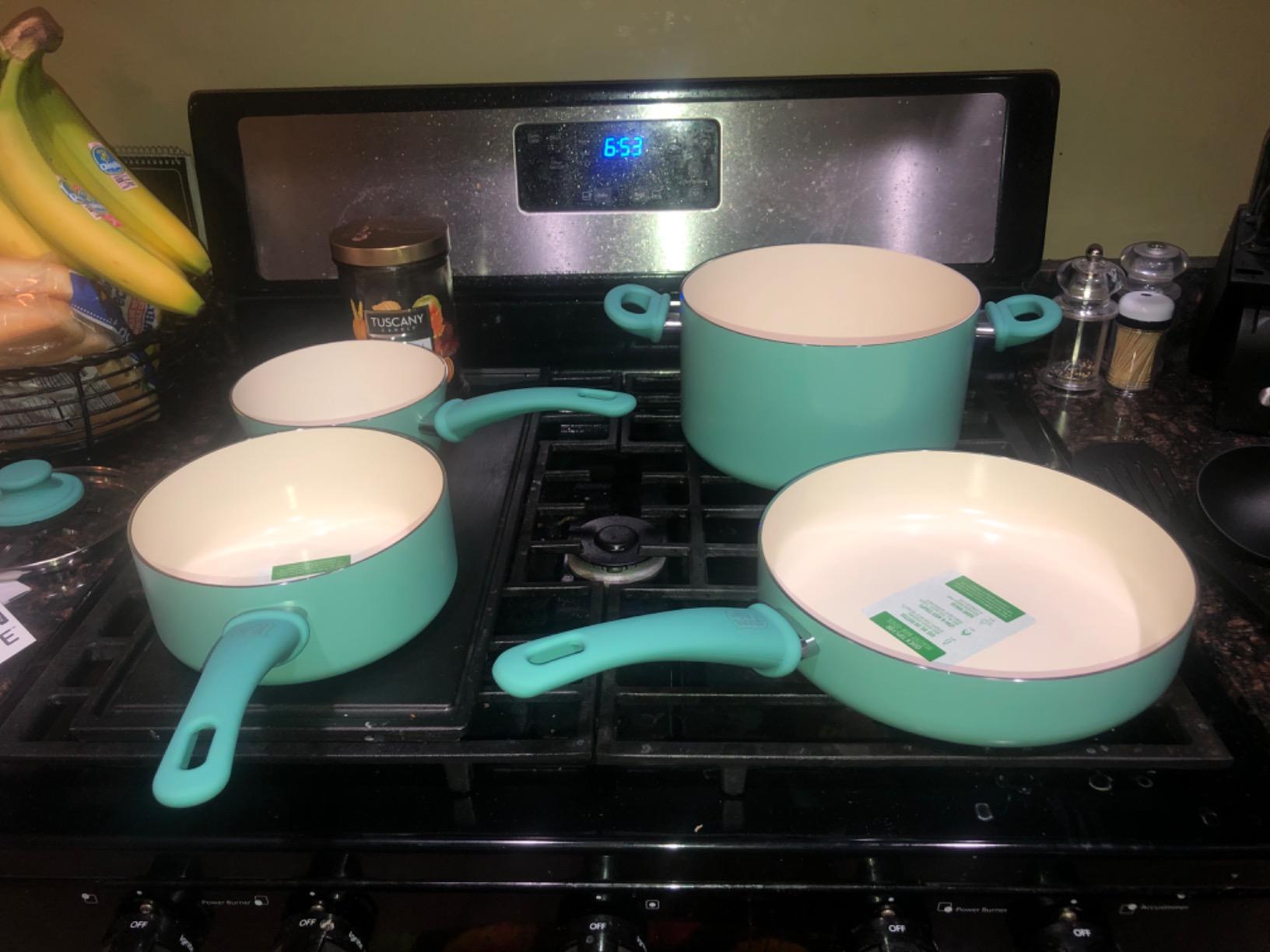 GreenLife 16 Piece Ceramic Nonstick Pots & Pans Cookware Set, Taupe | PFAS-Free Nonstick Coating, Stockpot, Frying Pans, Saucepans, Sauté Pan, Stay-Cool Handles, Dishwasher & Oven Safe up to 350F customer photo 1