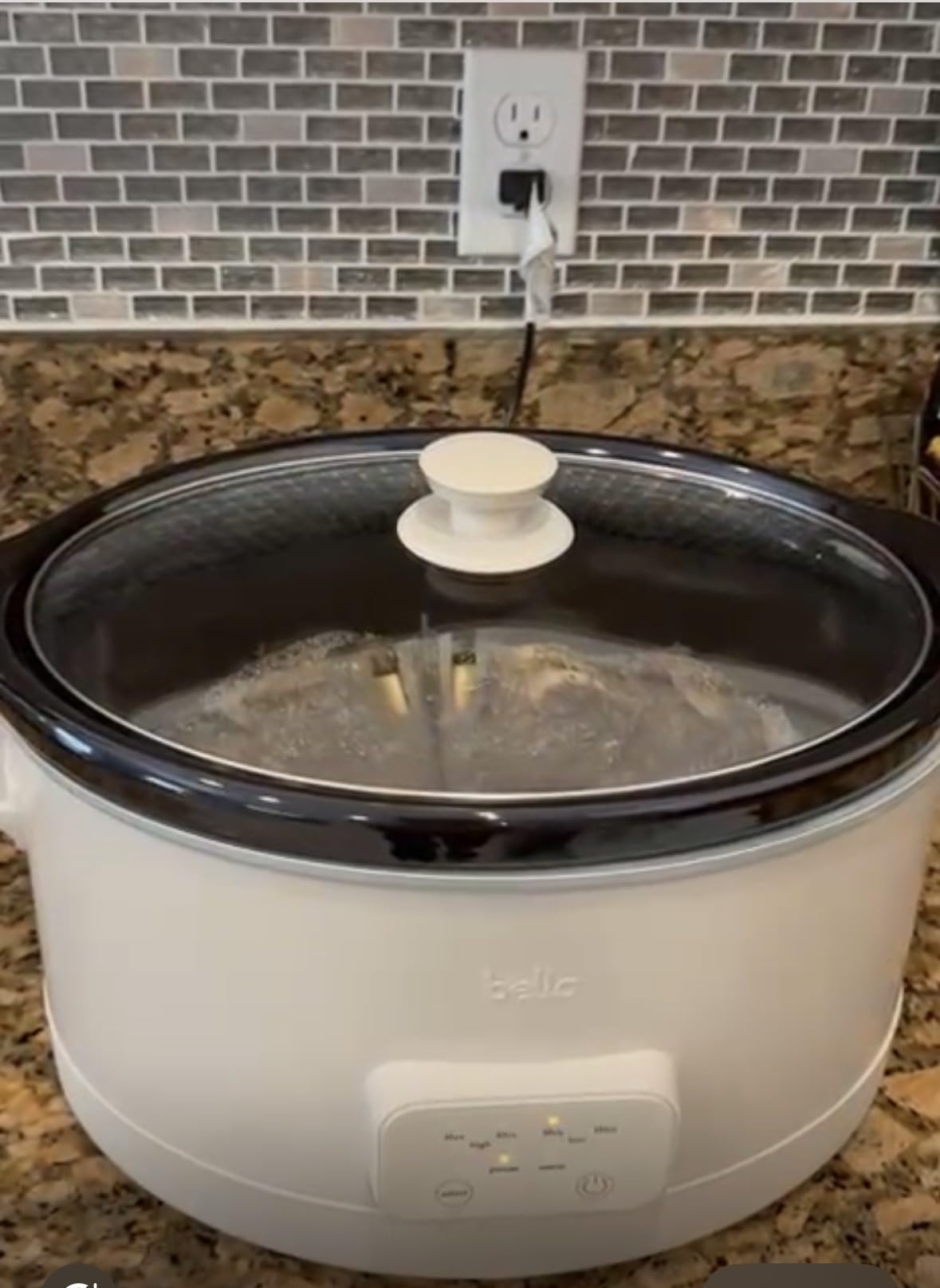 bella SAVOR 6qt Programmable Non-Toxic Ceramic Slow Cooker with EverGood Coating, 7 Settings, Adjustable Temperature & Cooking Times, Dishwasher Safe Stoneware Pot & Tempered Glass Lid, Tangle Free Cord Wrap, Oatmilk customer photo 2