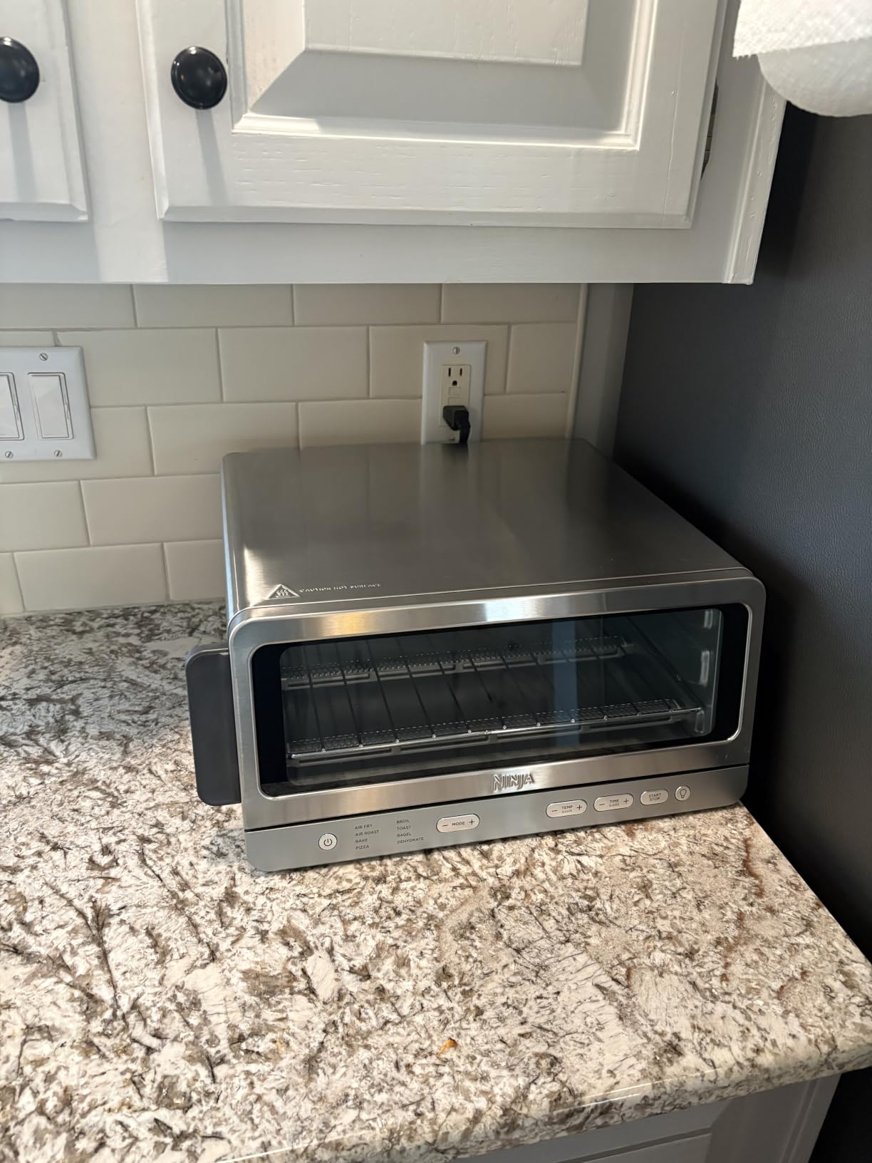 Ninja Flip Toaster Oven & Air Fryer, 8-in-1, Stainless Steel, SP151 | Air fry, bake, broil, toast, bagel, dehydrate, reheat, 1800W, Flip up & away, XL capacity customer photo 2