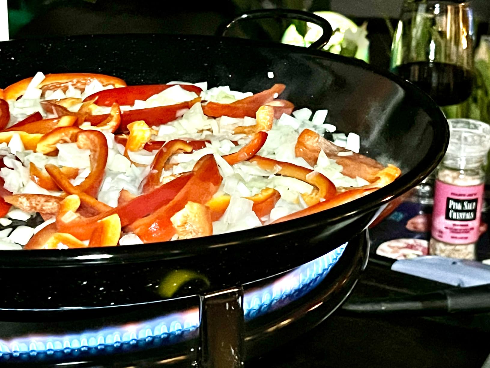 Paelluxe Paella Pan Enameled No-Rust Steel Skillet - 17 Inch, 10 Servings | 1.2mm Carbon Steel, Easy-Clean Enamel, Propane Safe, Spans 2 Stove Burners, Indoor & Outdoor, Silicone Handle Holders customer photo 1