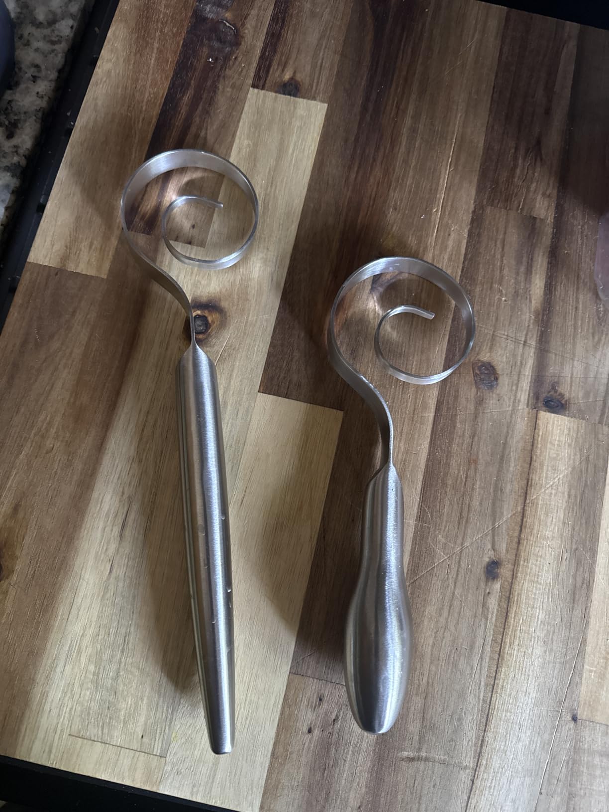 OYV Seamless Dough Whisk, 18/10 Stainless Steel, 9-Inch Danish Dough Whisk | Bread Whisk For Sourdough, Cookies, Pizza and Pastry, Ergonomic Grip, Dishwasher Safe, Easy To Clean customer photo 1