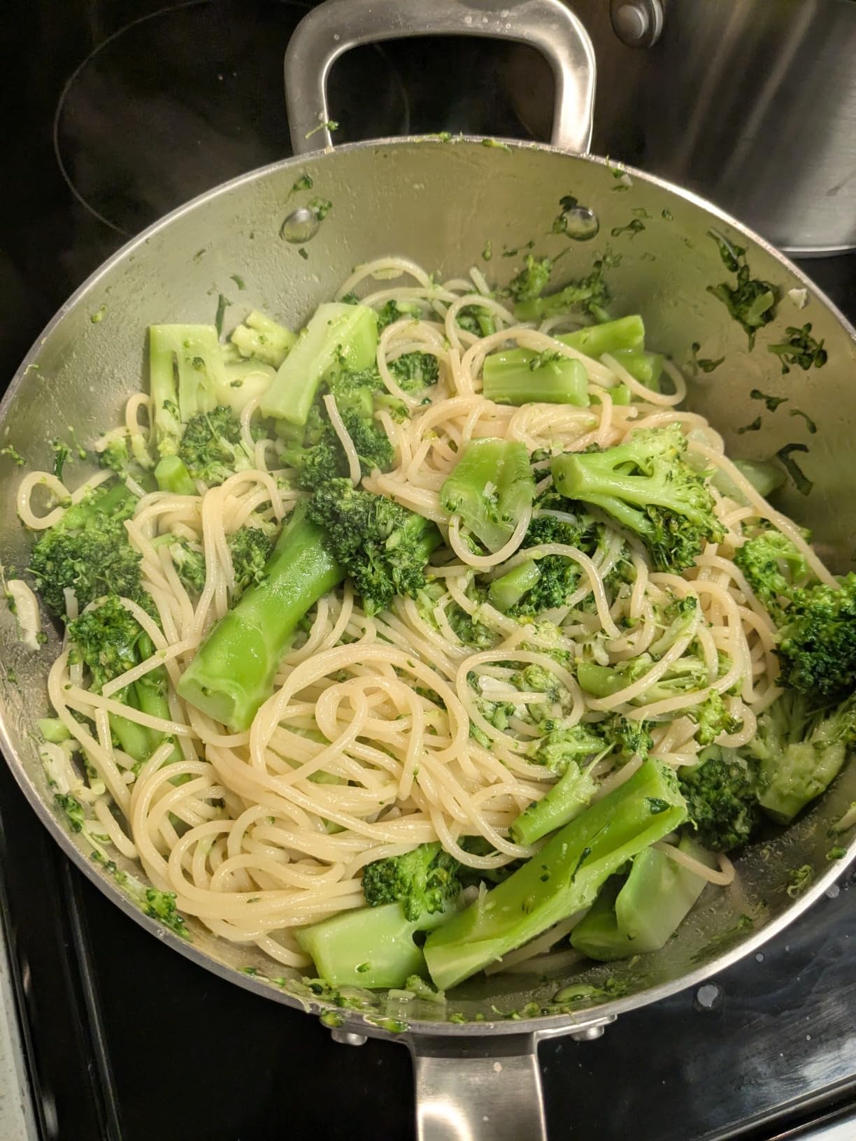 GreenPan x Bobby Flay Stainless Steel 3.75QT Saucepan and Glass Lid, Professional Grade Tri-Ply Chefs Pan customer photo 1
