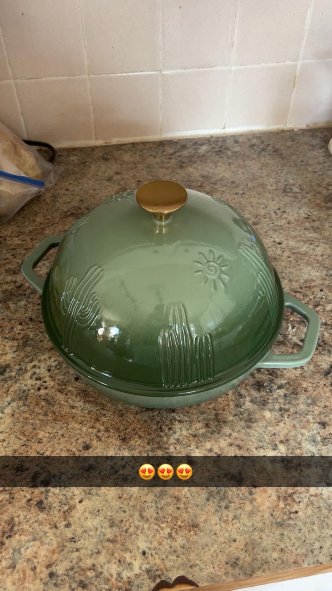 Flavehc Cast Iron Bread Oven With Cloche Lid for Baking - Red Enameled Dutch Oven With Dome Lid for Sourdough - 5 qt customer photo 1