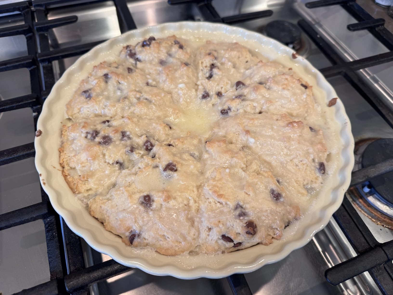 King Arthur Baking Company Ceramic Scone Pan, Ceramic, Distributes Heat Evenly, Makes 8 Uniform Scones customer photo 1