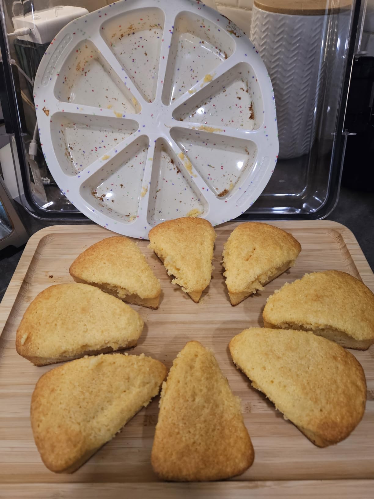 Silicone Scone Pan with Metal Reinforced Frame, Non-Stick | 8-Cavity Food-Grade Mini Scone Pans for Baking, BPA free customer photo 2