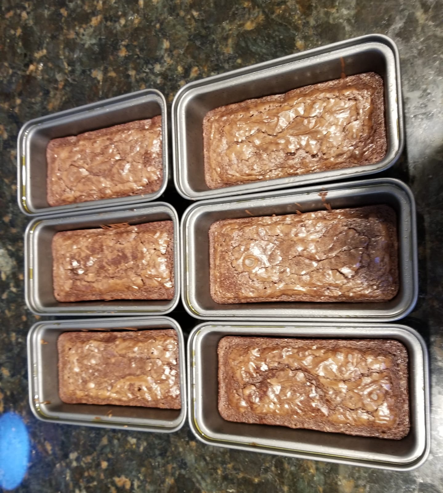 Zddaoole 4 Pack Mini Loaf Pans Set, 6 x 3.4 x 2 In Tiny Meatloaf Pans, Small Banana Bread Tins, Stainless Steel Baking Pans for Homemade Cake, Brownies customer photo 1