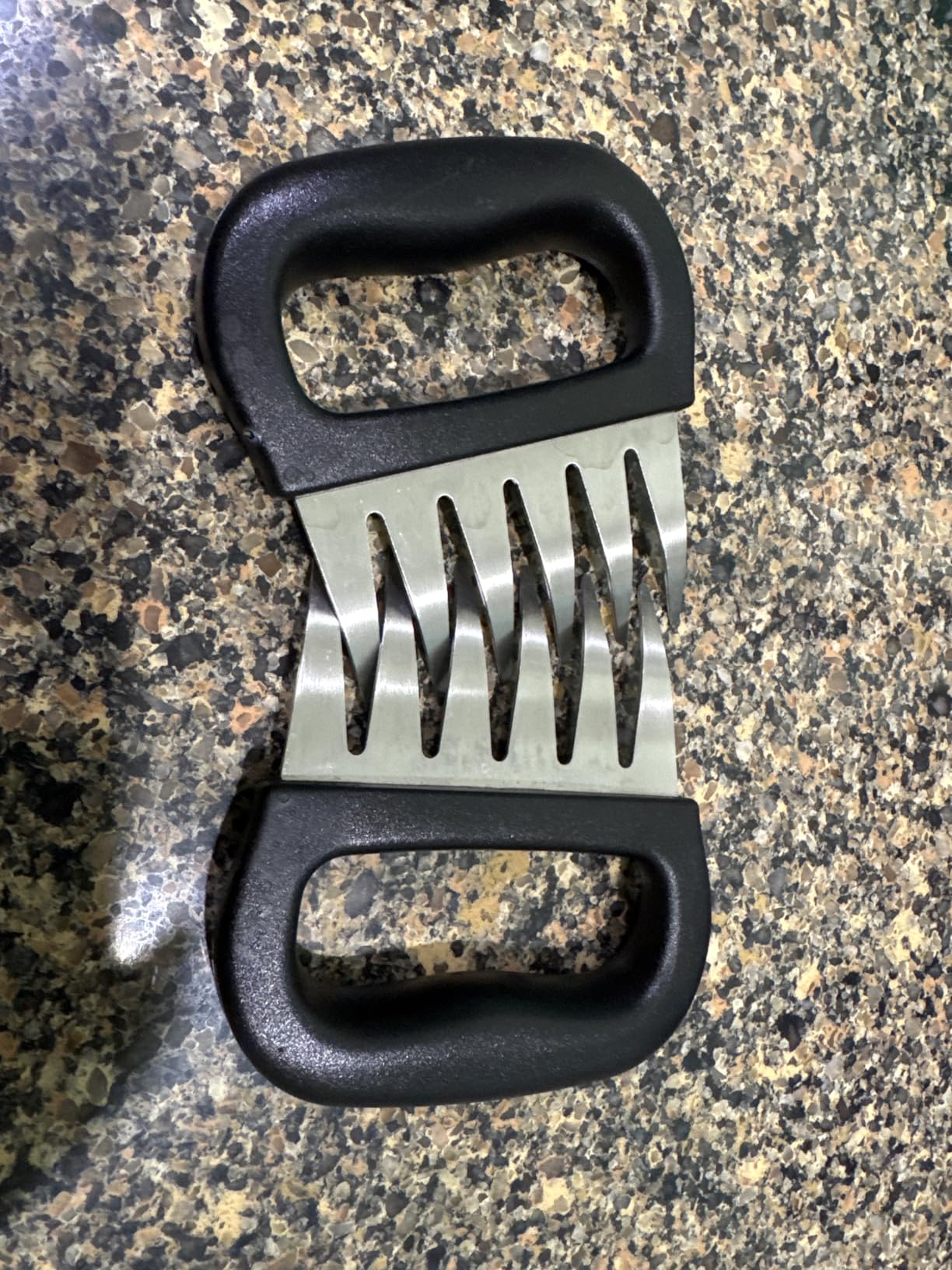 Meat Claws for Shredding, Bear Claws Meat Shredder, Stainless Steel Meat Shredder Claws for Pulled Pork, Chicken, Brisket, Turkey and Roasts, BBQ Smoker Grill Accessories, 2 Pack customer photo 1